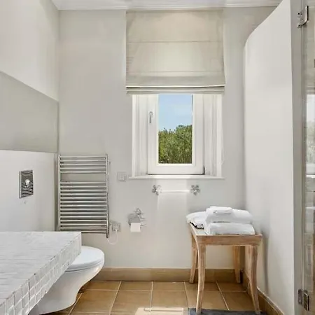 Sleeps 11 Pool Air Con Wifi Willa *