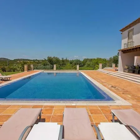 Sleeps 11 Pool Air Con Wifi Willa Agostos