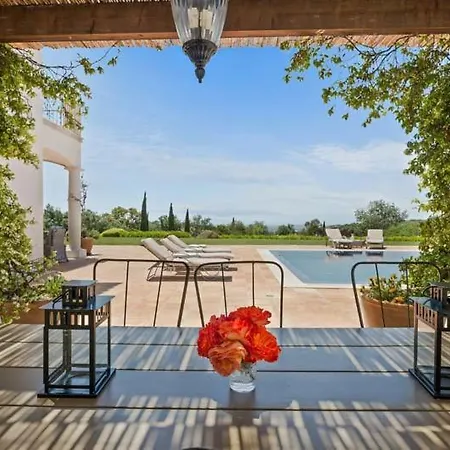 Sleeps 11 Pool Air Con Wifi Villa *